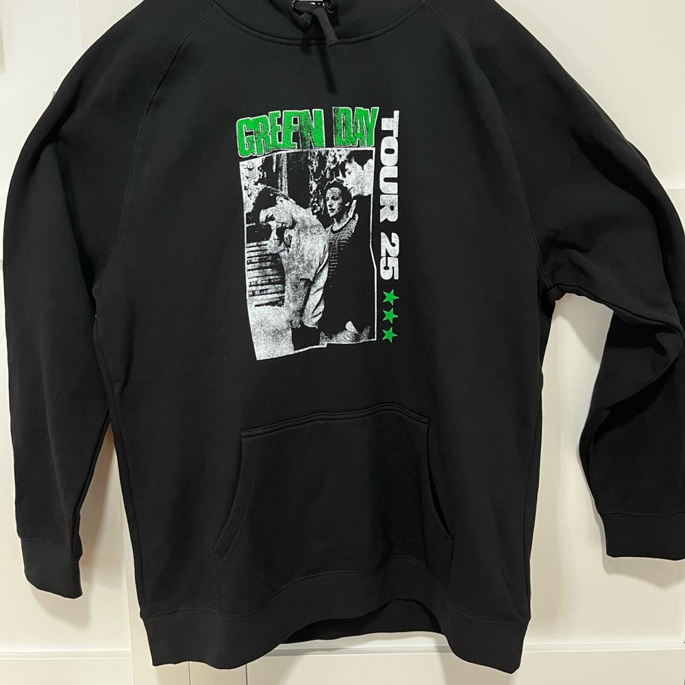 Black Green Day Saviors Tour 2025 Hoody-unworn-From Asia Leg